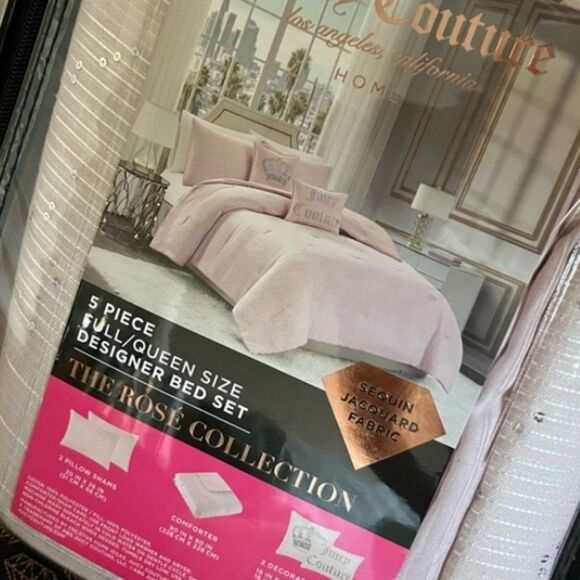 Juicy Couture Home Rose' Collection Sequin Jacquard Designer Bed Set - Picture 6 of 8